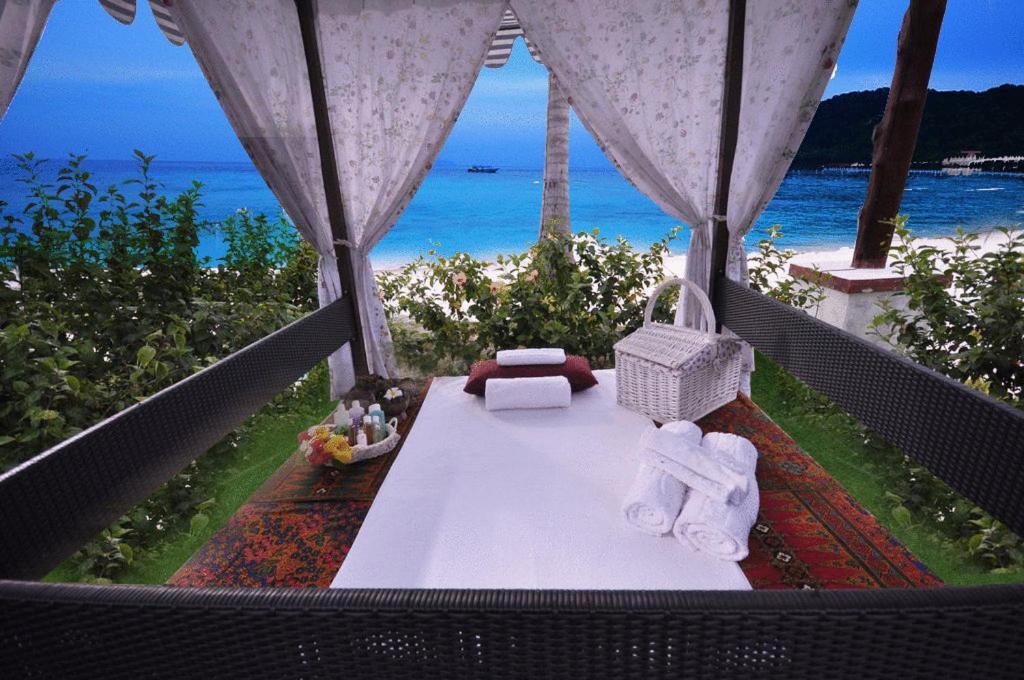 Sari Pacifica Resort & Spa, Lang Tengah Εξωτερικό φωτογραφία