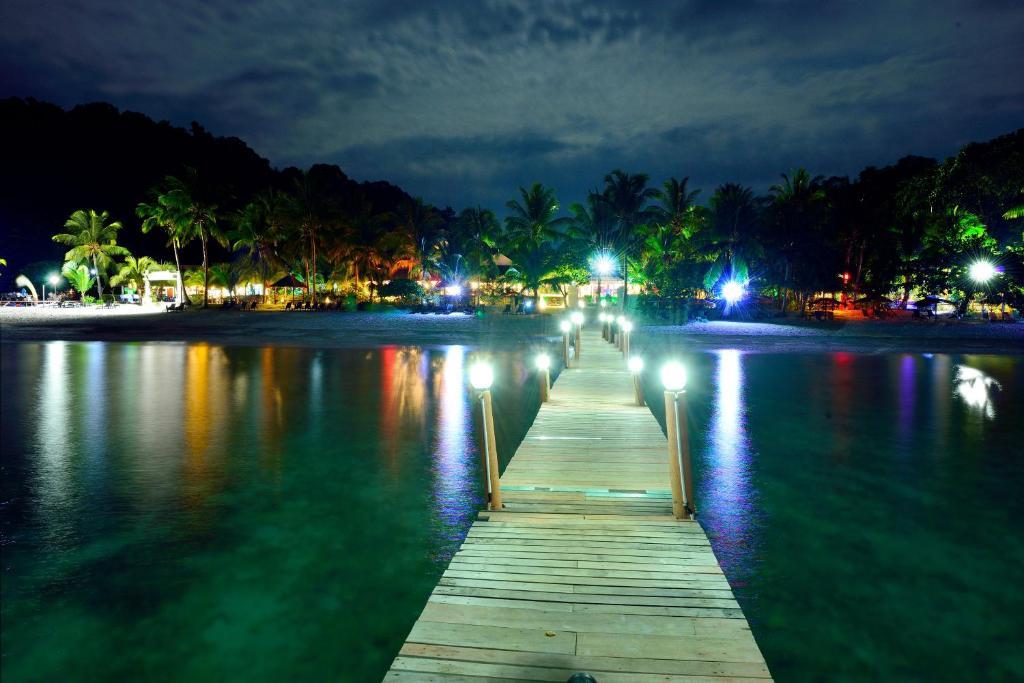 Sari Pacifica Resort & Spa, Lang Tengah Εξωτερικό φωτογραφία